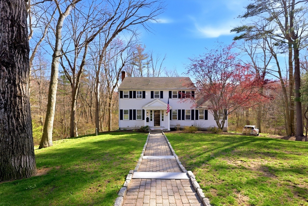 14 Minuteman Road