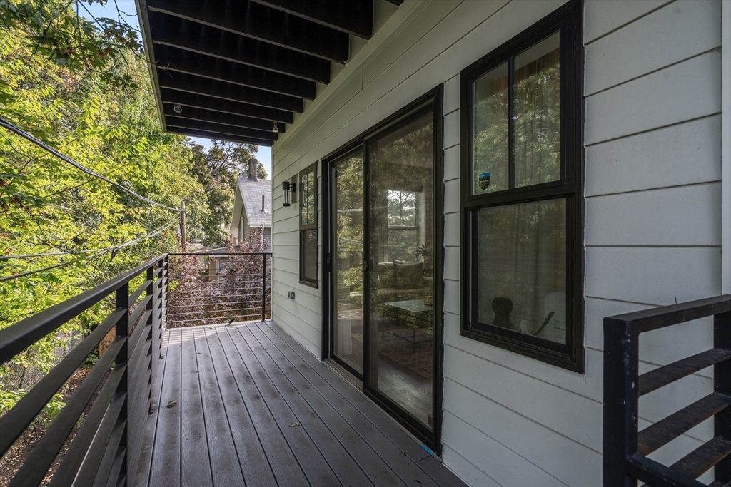 19 W Tremlett St # 4