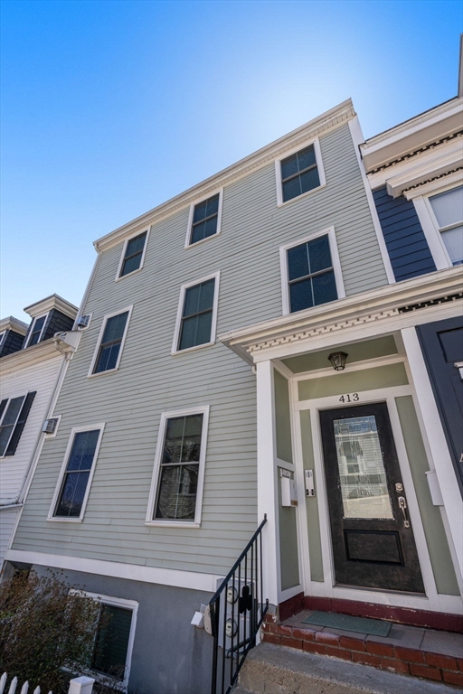 413 E 7th St # 1
