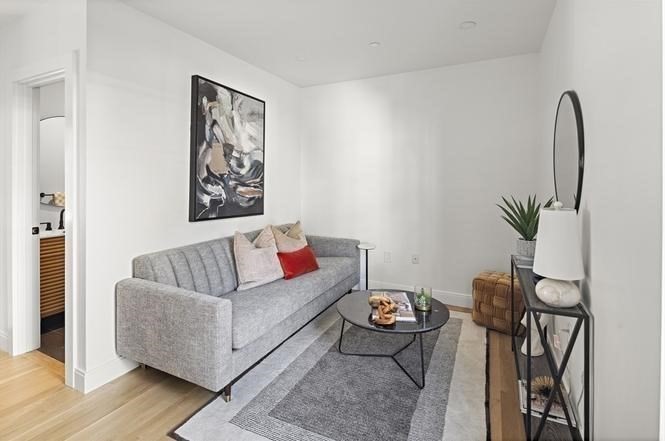 99 Fifth St # 1