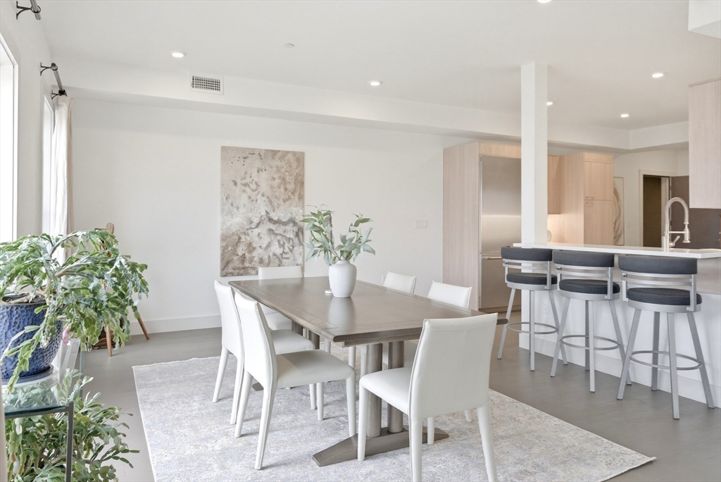 410 W Broadway # 505