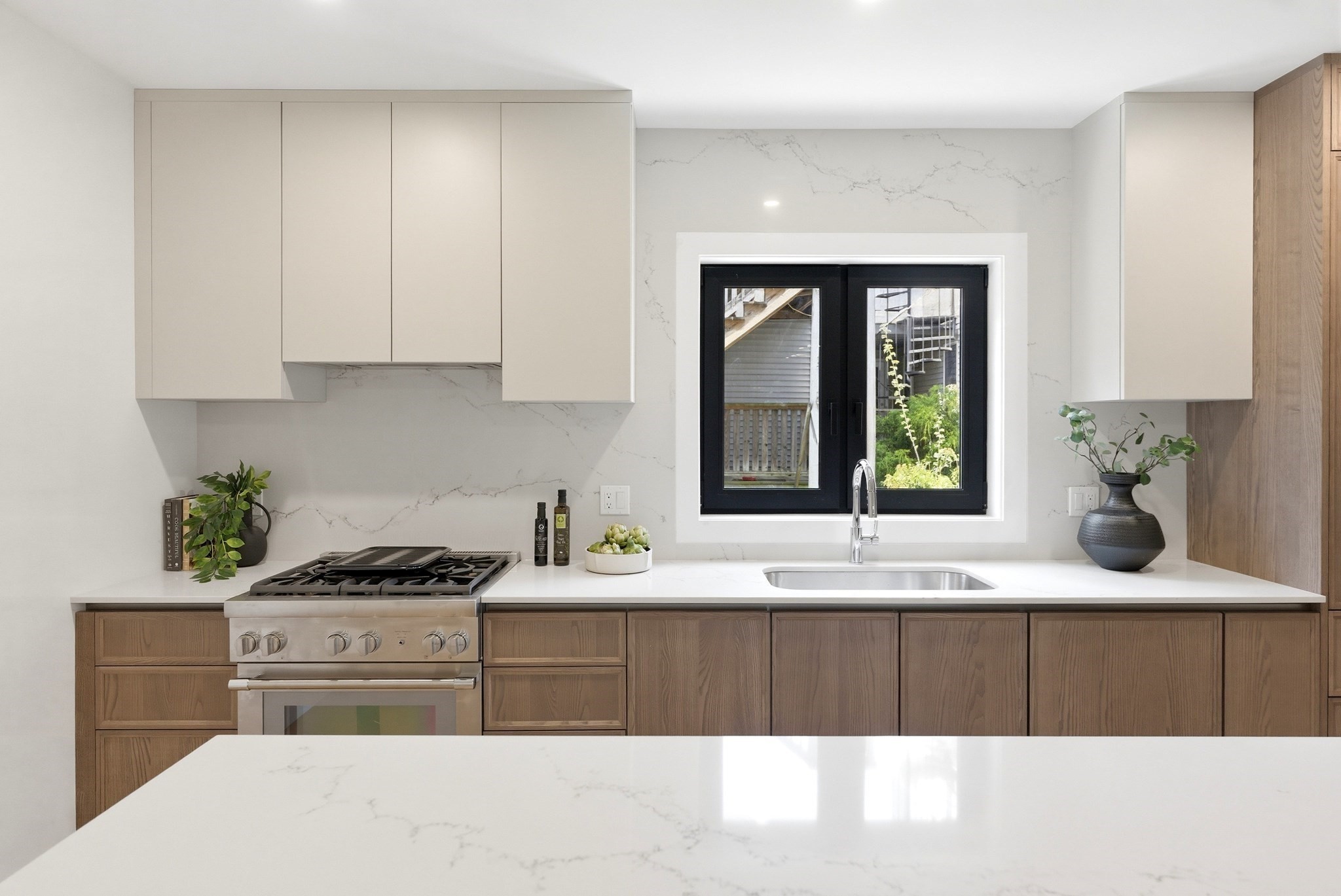 211 Tudor Street # 211