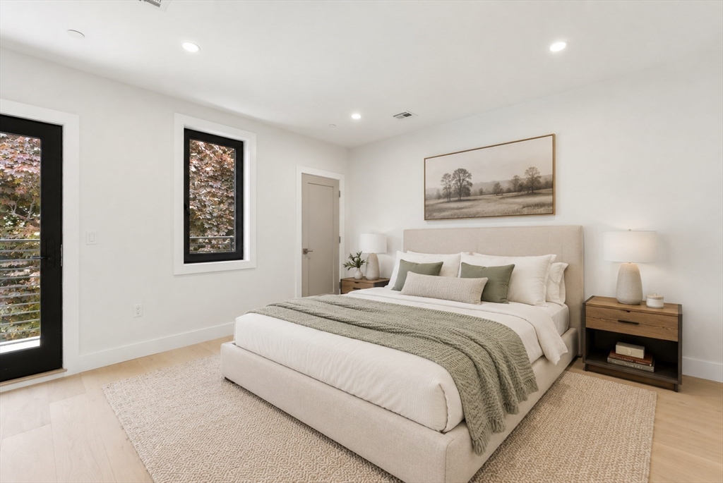 211 Tudor Street # 211
