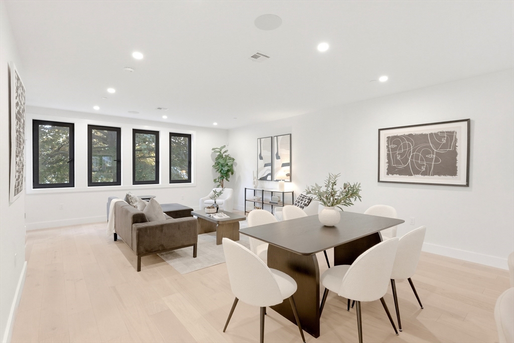 211 Tudor Street # 211