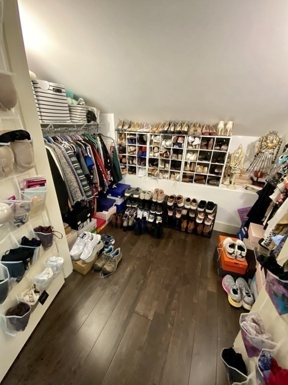 348 E St Unit: -