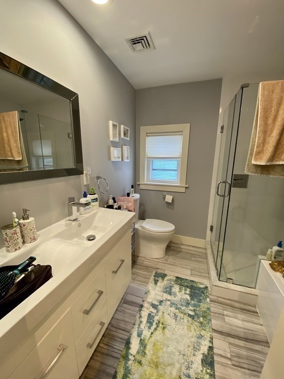 348 E St Unit: -