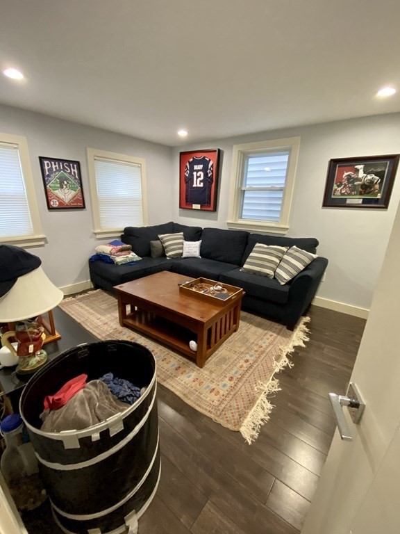 348 E St Unit: -