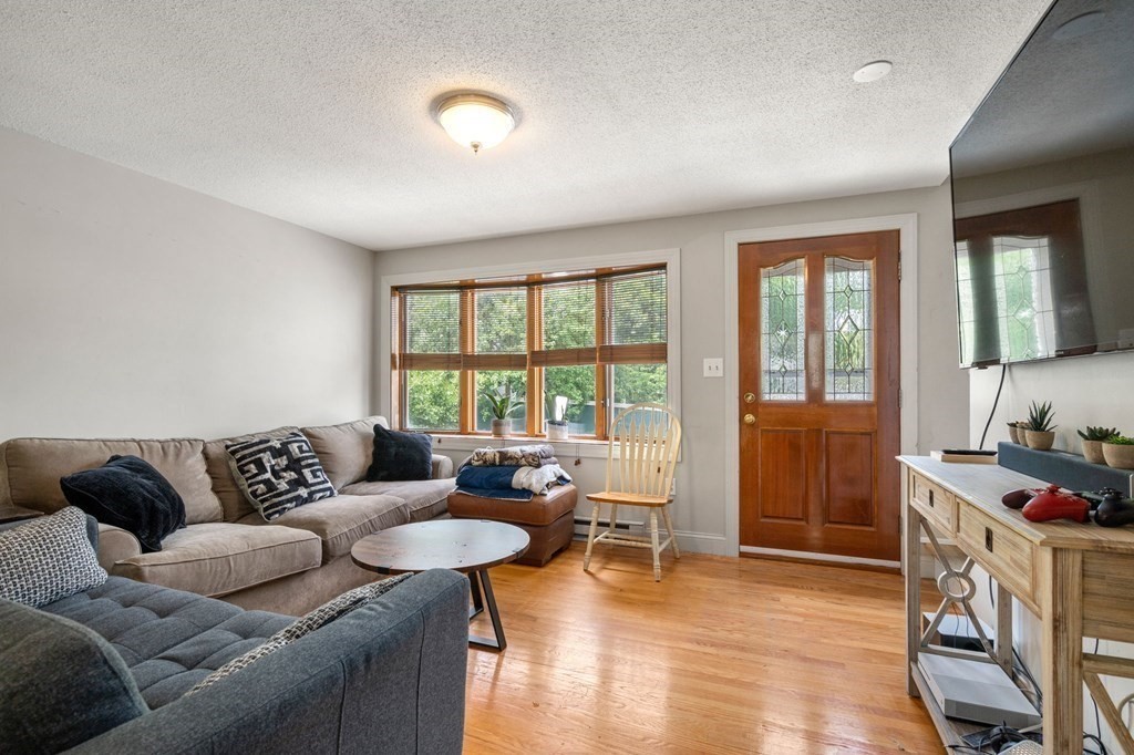 28 I St # 1