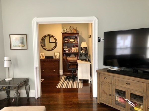 102 Putnam St Unit: -