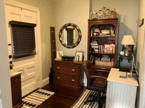 102 Putnam St Unit: -