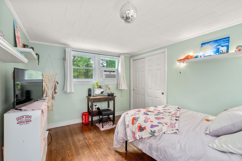 29 Silver Birch Ave