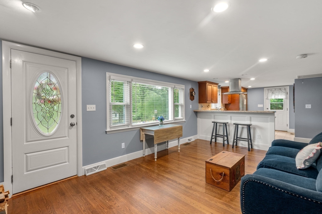 29 Silver Birch Ave