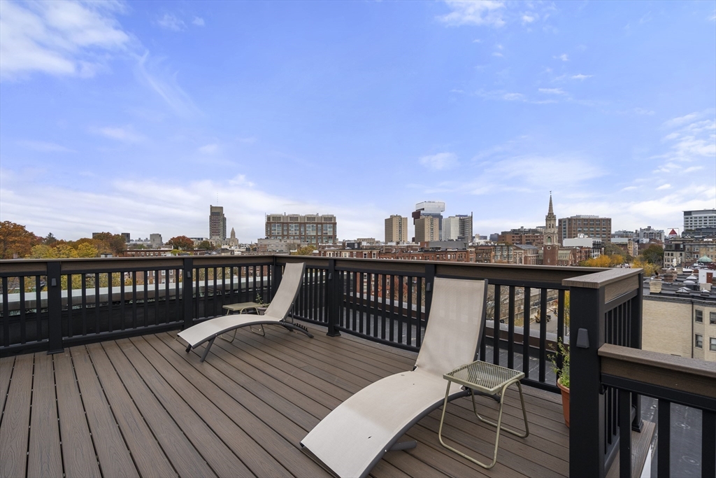 1011 Beacon St # 4