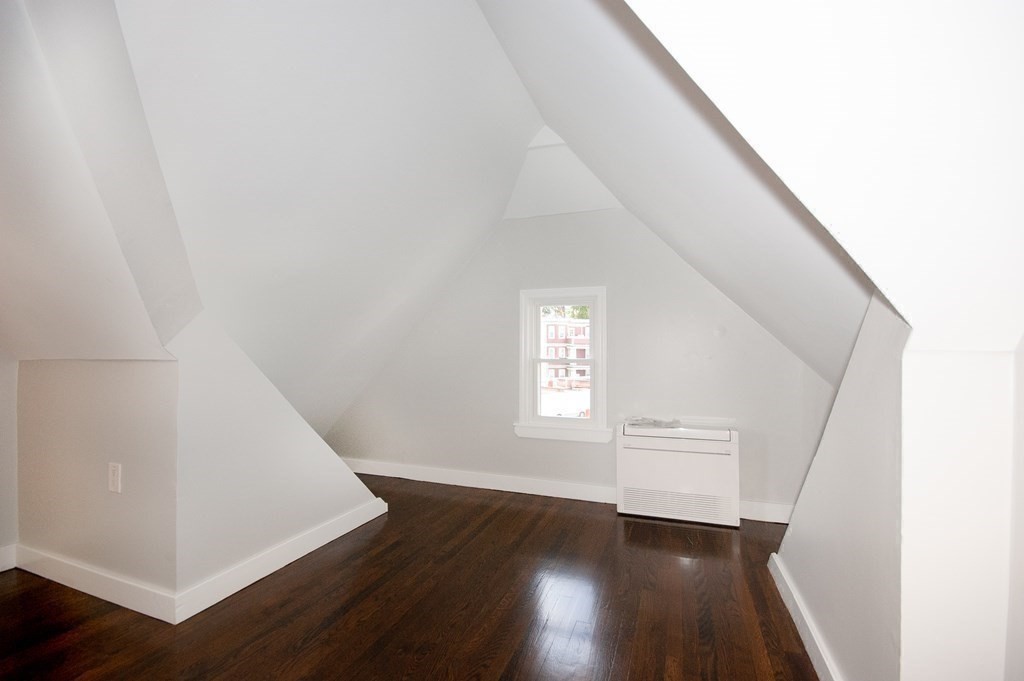 30 Thornley St # 2