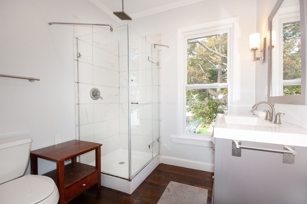 30 Thornley St # 2