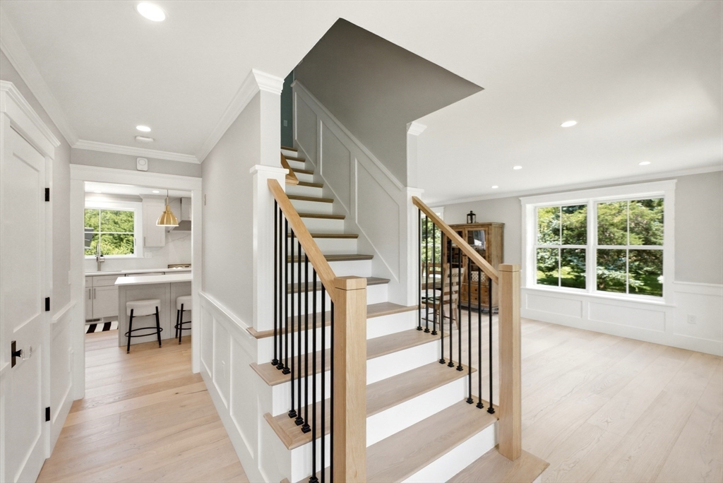 635 Santuit-Newtown Rd