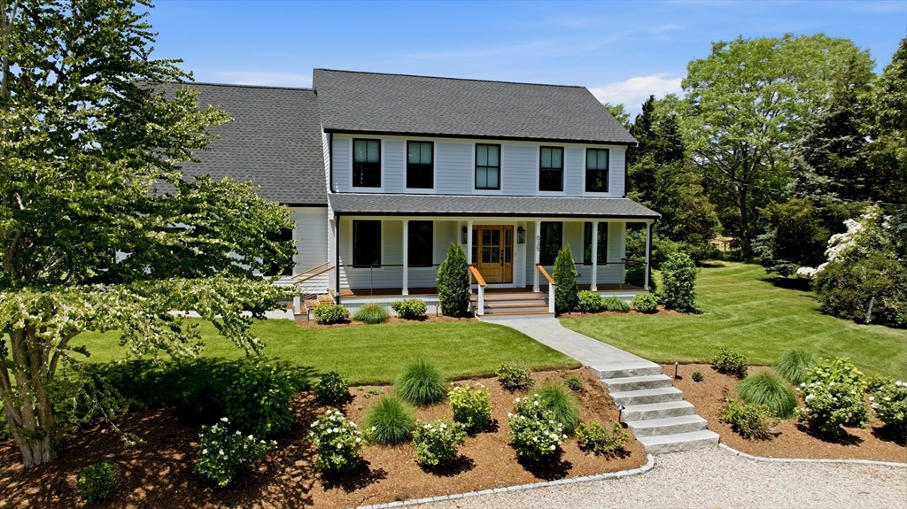 635 Santuit-Newtown Rd