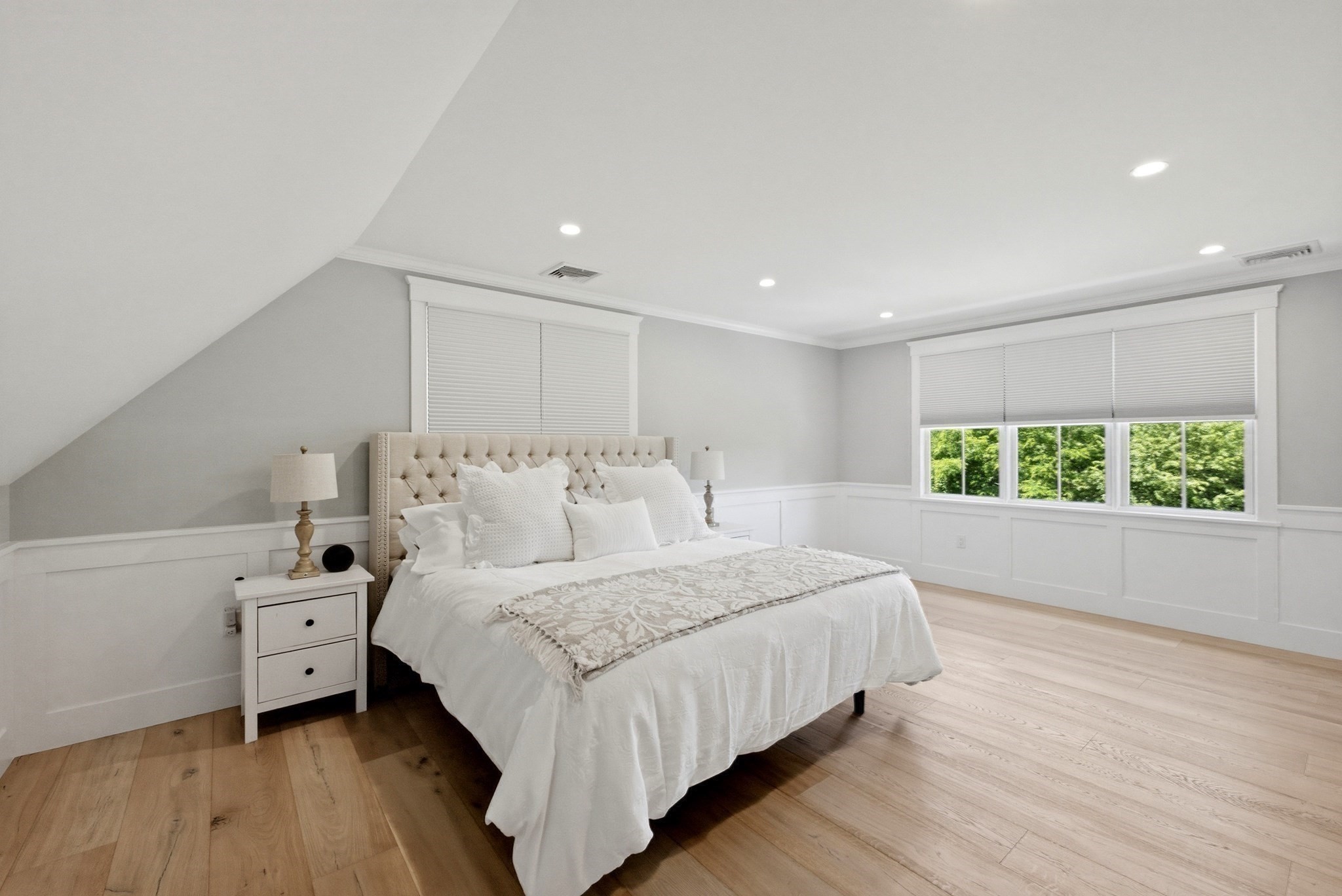 635 Santuit-Newtown Rd