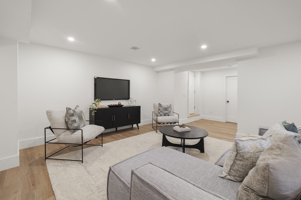 33 Harbor View Park
