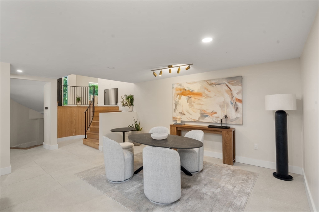 27 Rutgers Rd