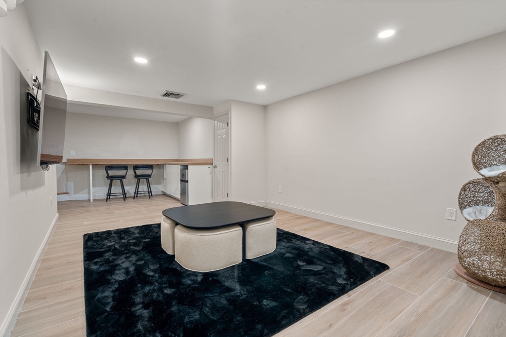 27 Rutgers Rd