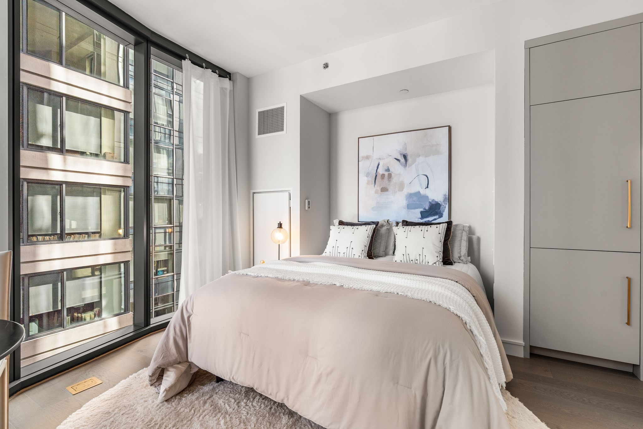 55 Lagrange St # 1201