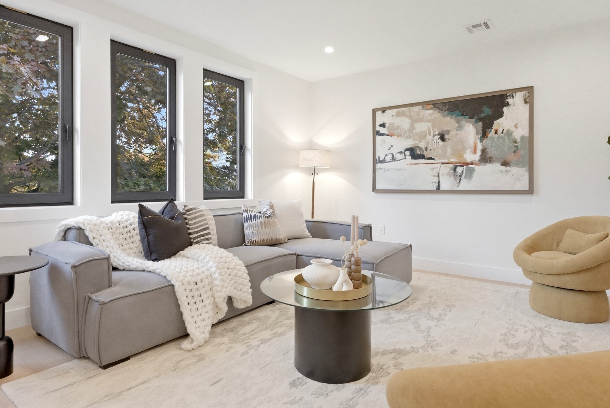 213 Tudor Street # 3
