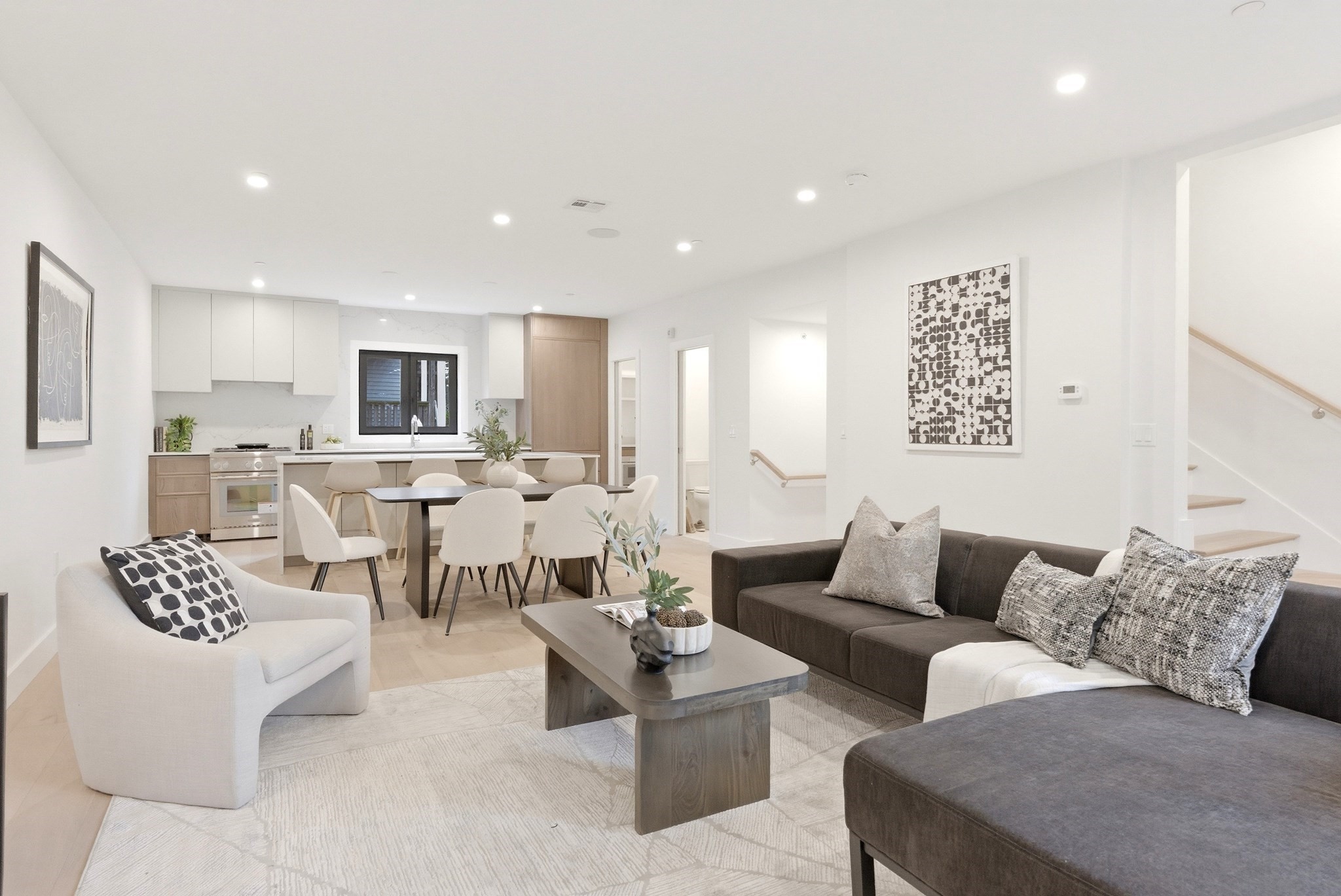 213 Tudor Street # 3