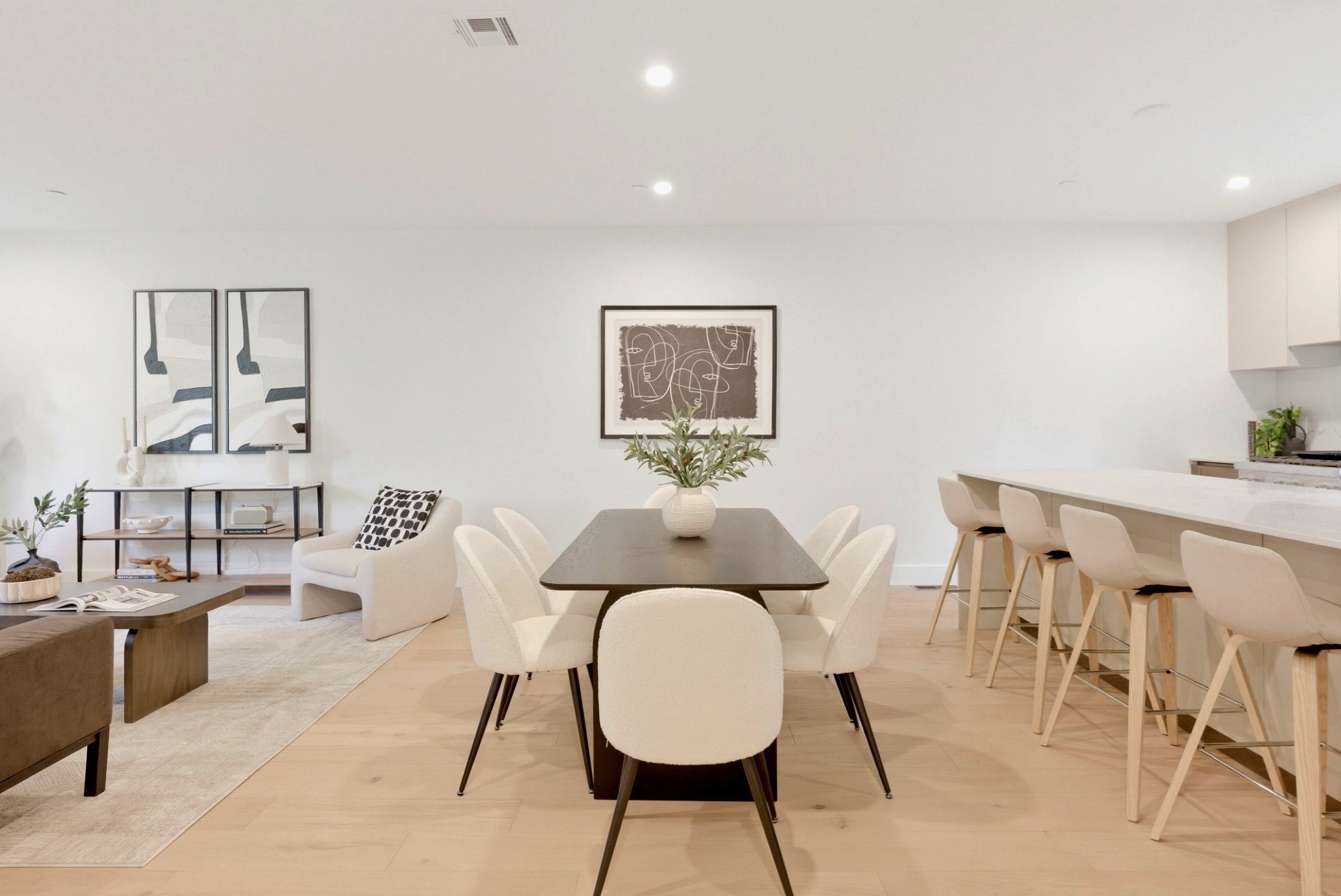 209 Tudor Street # 3