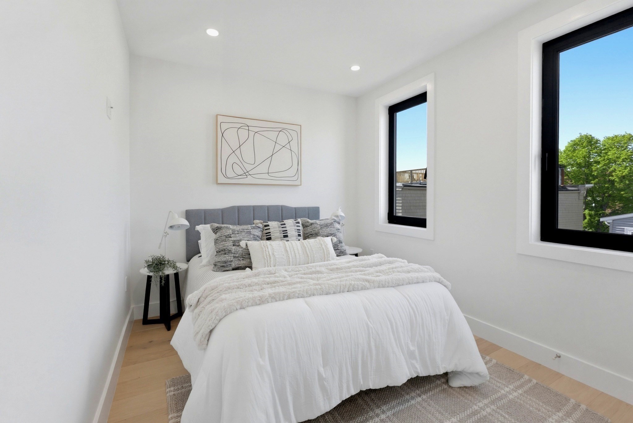 209 Tudor Street # 3