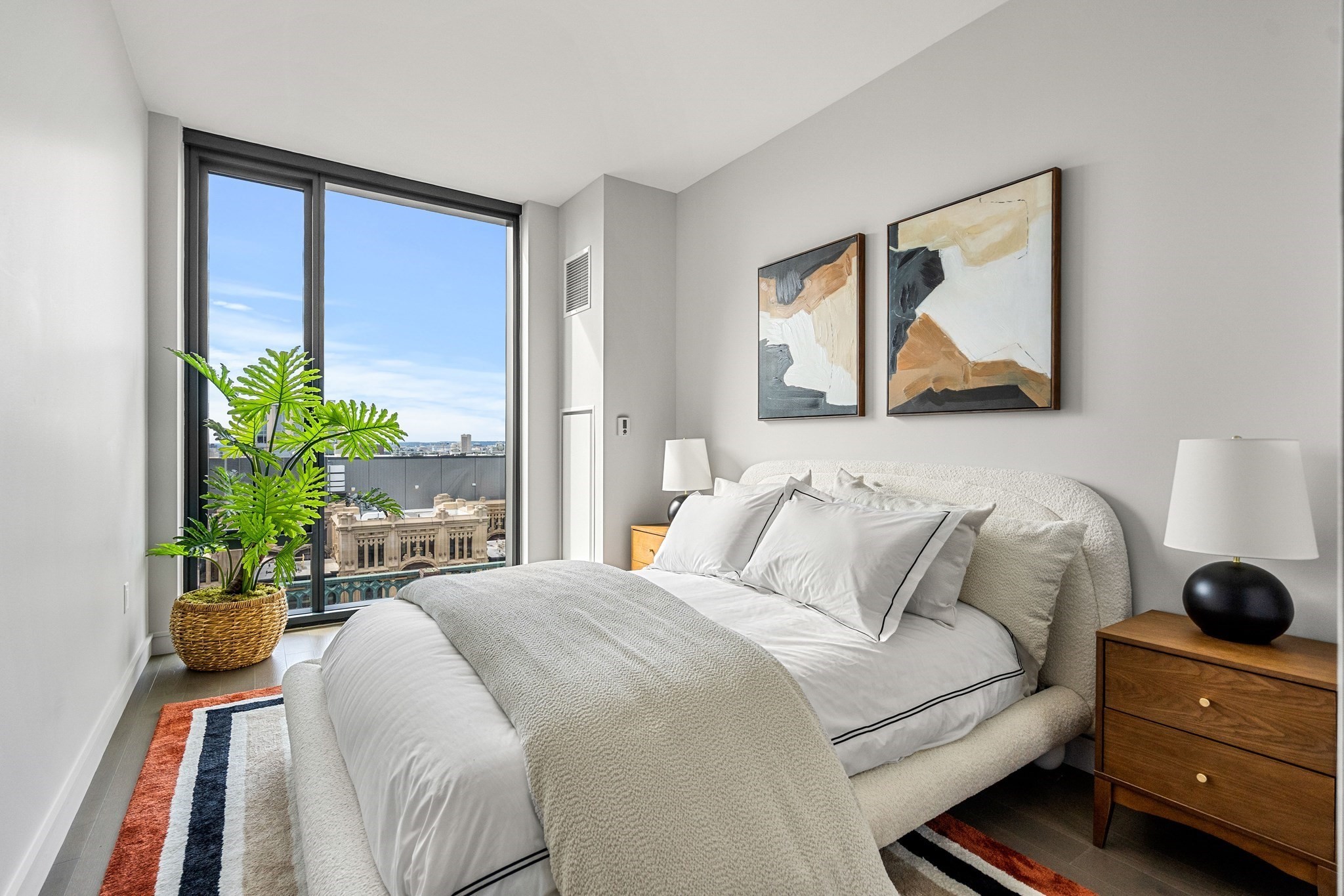 55 Lagrange St Unit: PH21B