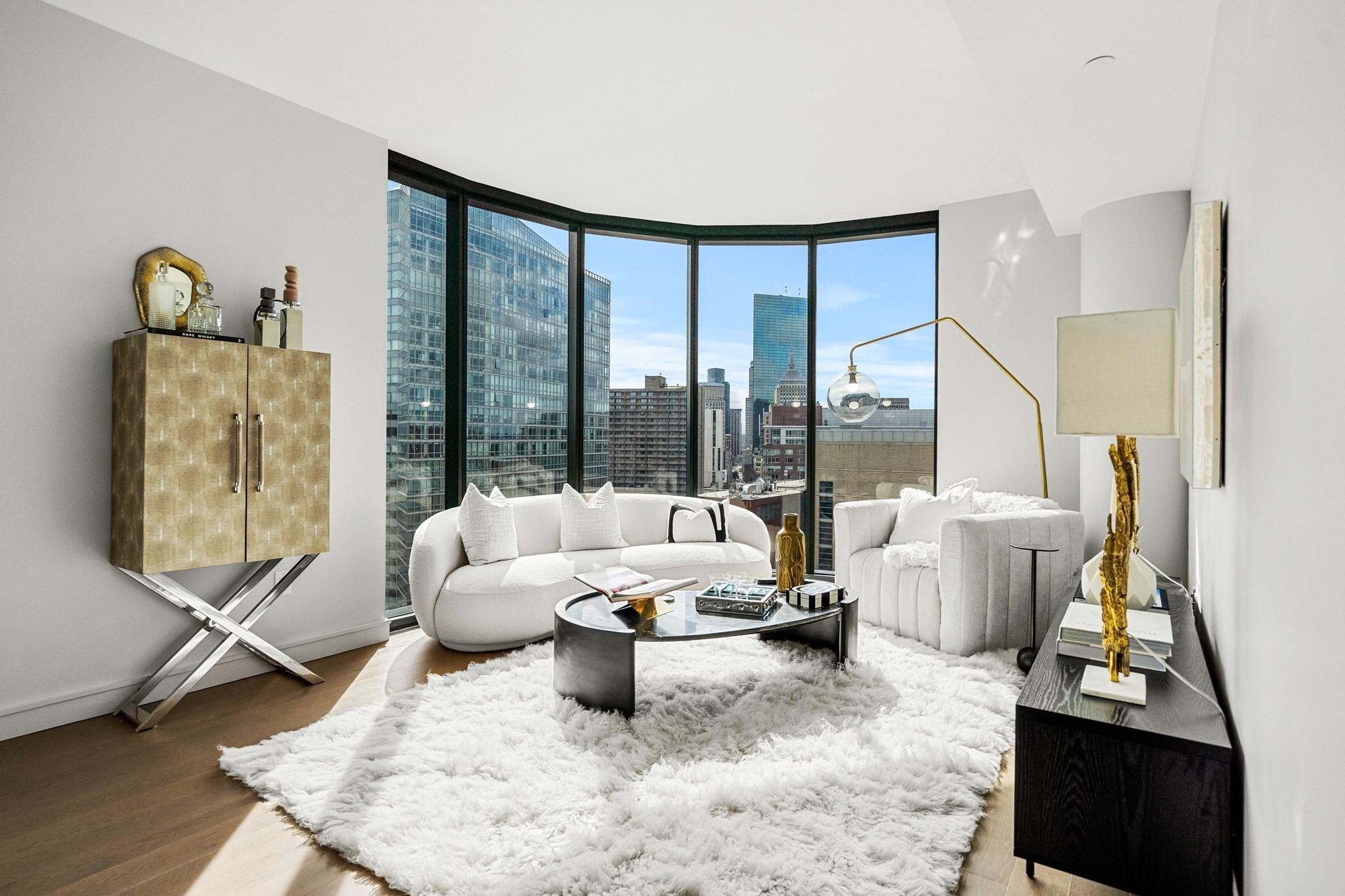 55 Lagrange St Unit: PH21B