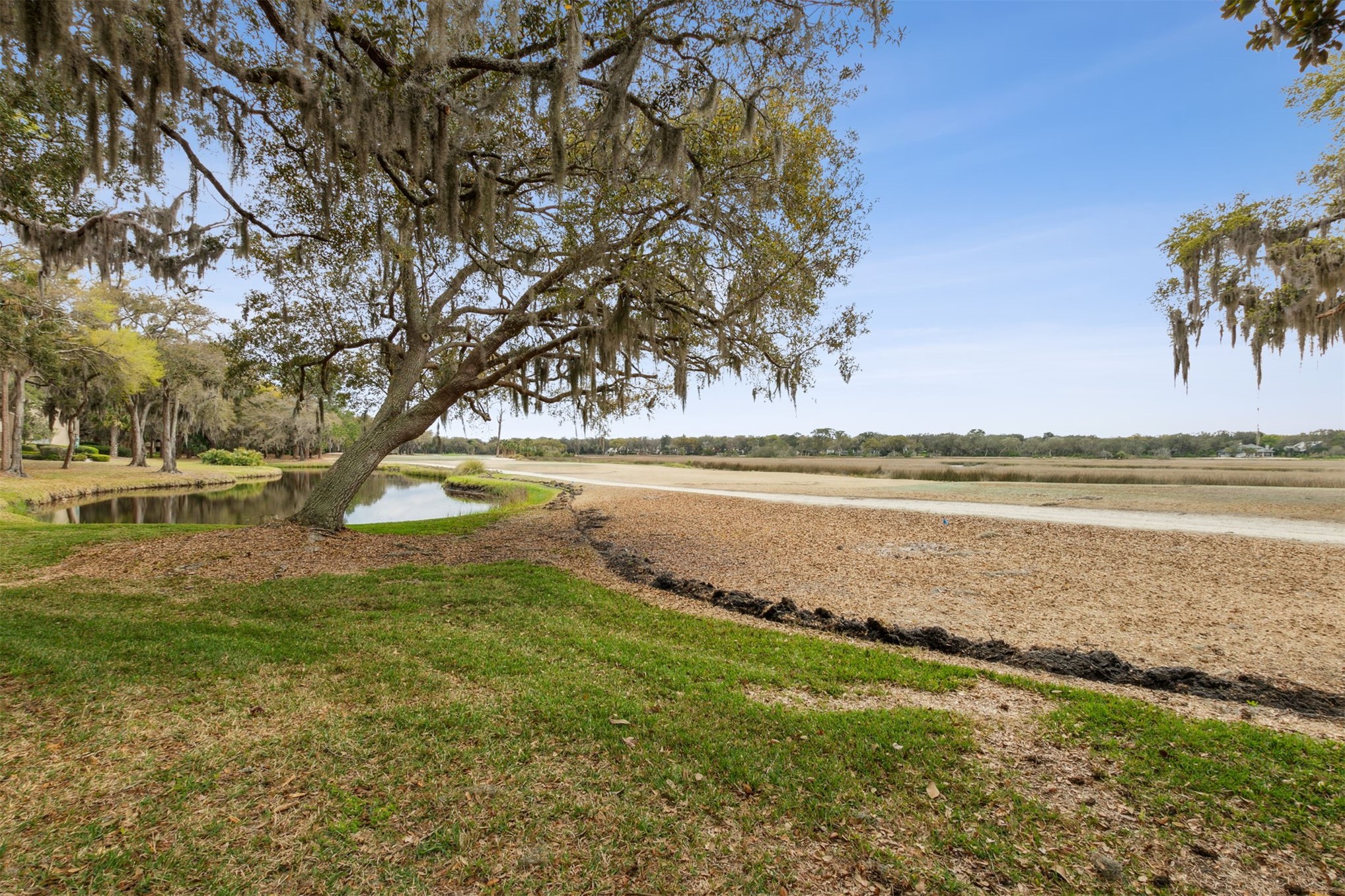 3061 SEA MARSH ROAD 3061
