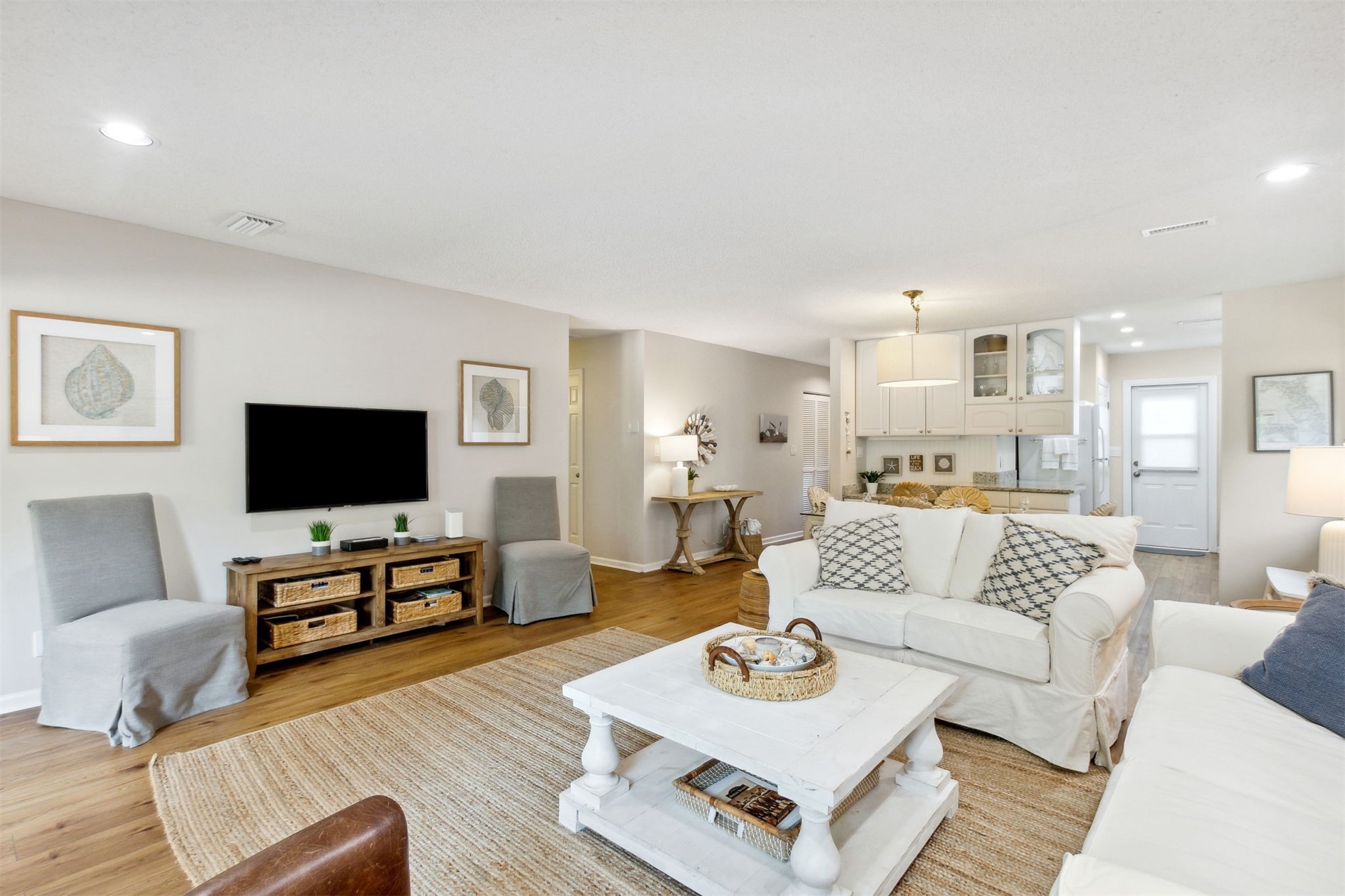 3304 SEA MARSH ROAD 3304