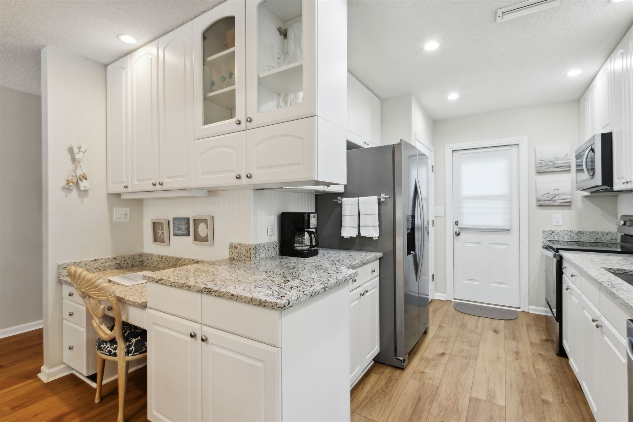 3304 SEA MARSH ROAD 3304