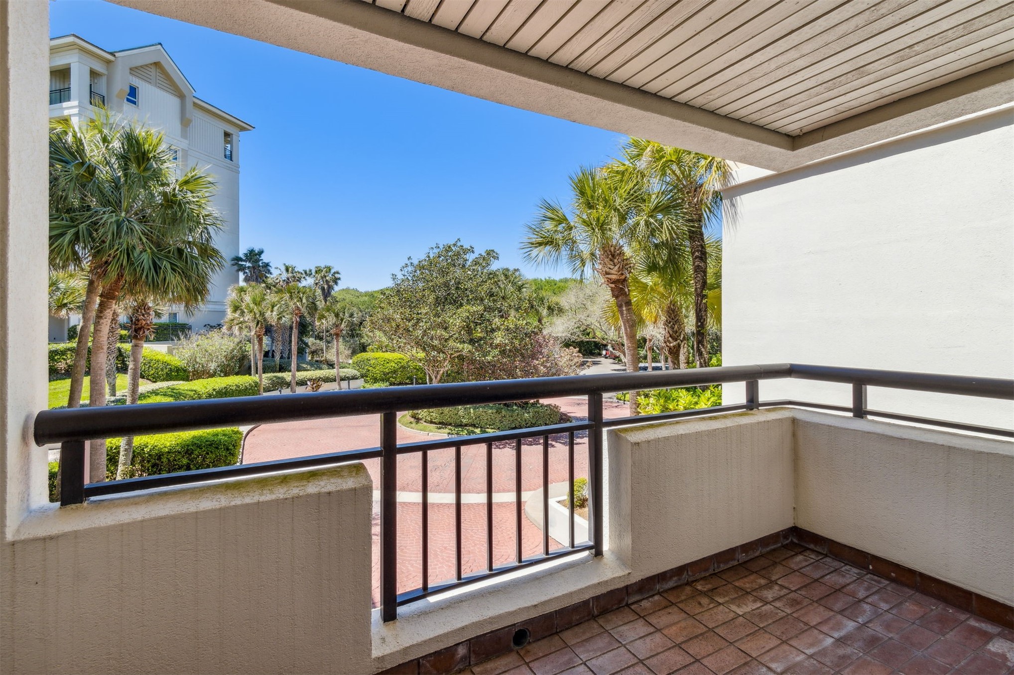 6539 SPYGLASS CIRCLE 6539