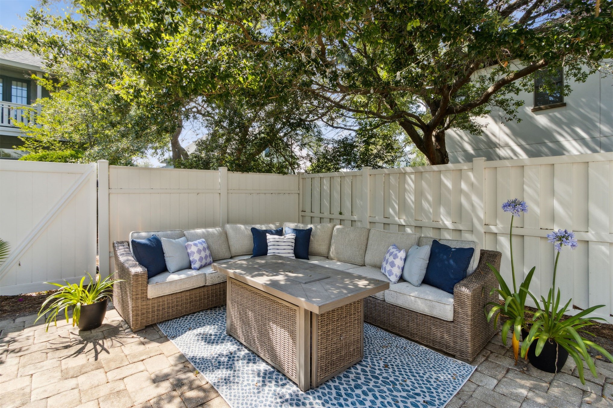 1533 GEDDES LANE