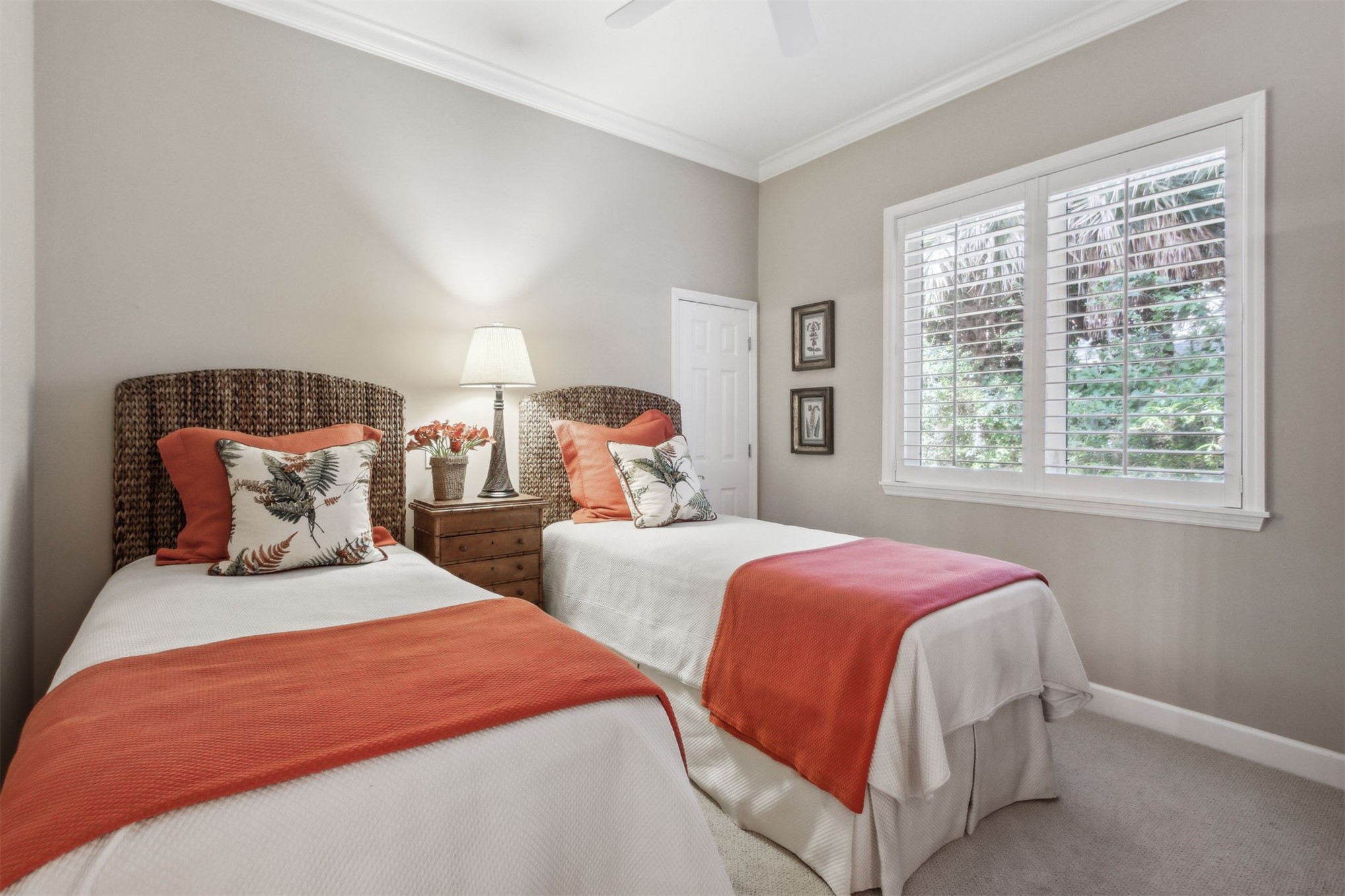 127 SEA MARSH ROAD