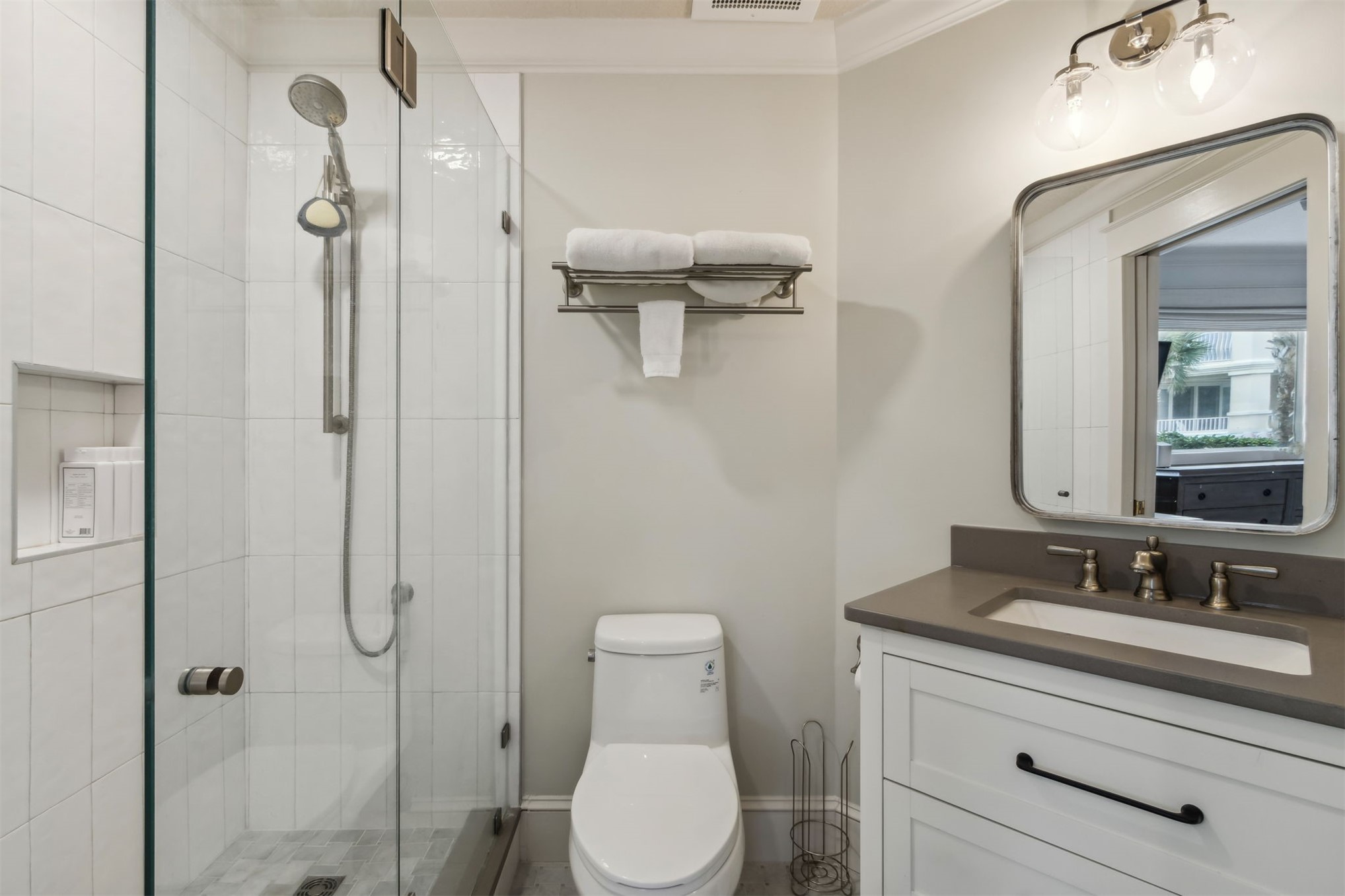 424 BEACHSIDE PLACE