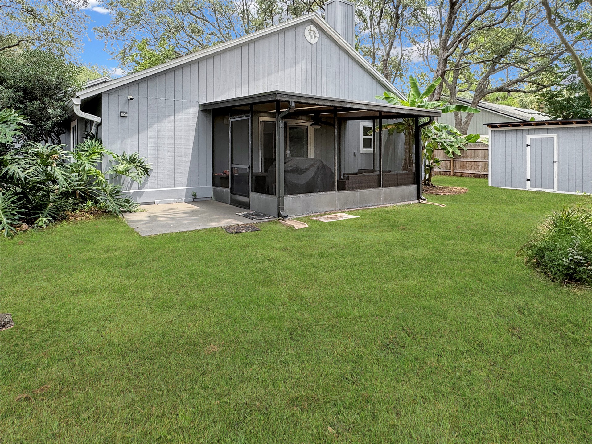 1606 COVENTRY LANE