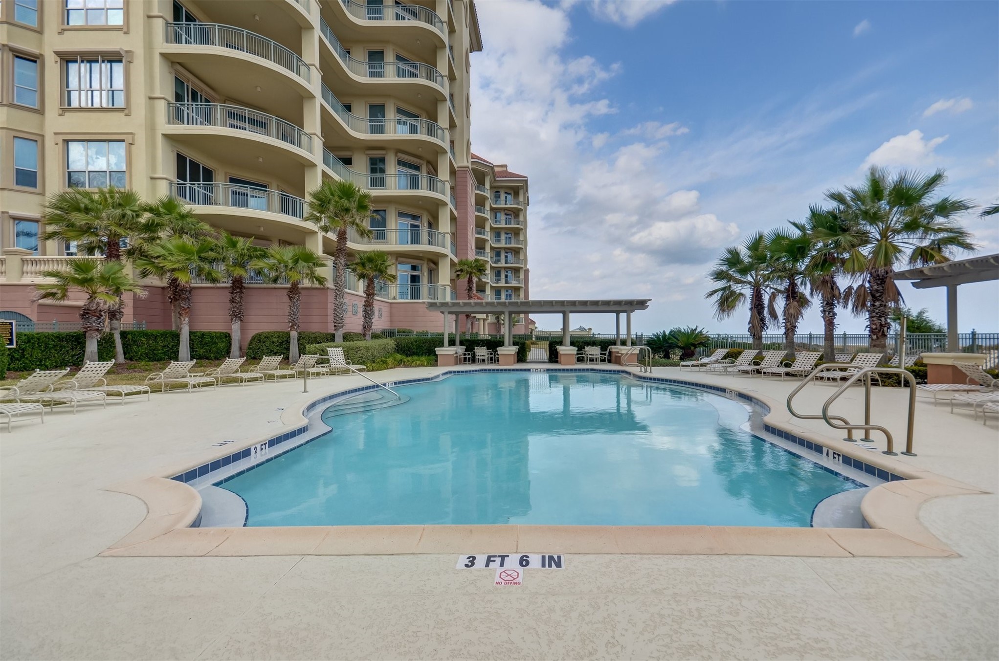 4682 CARLTON DUNES DRIVE 10