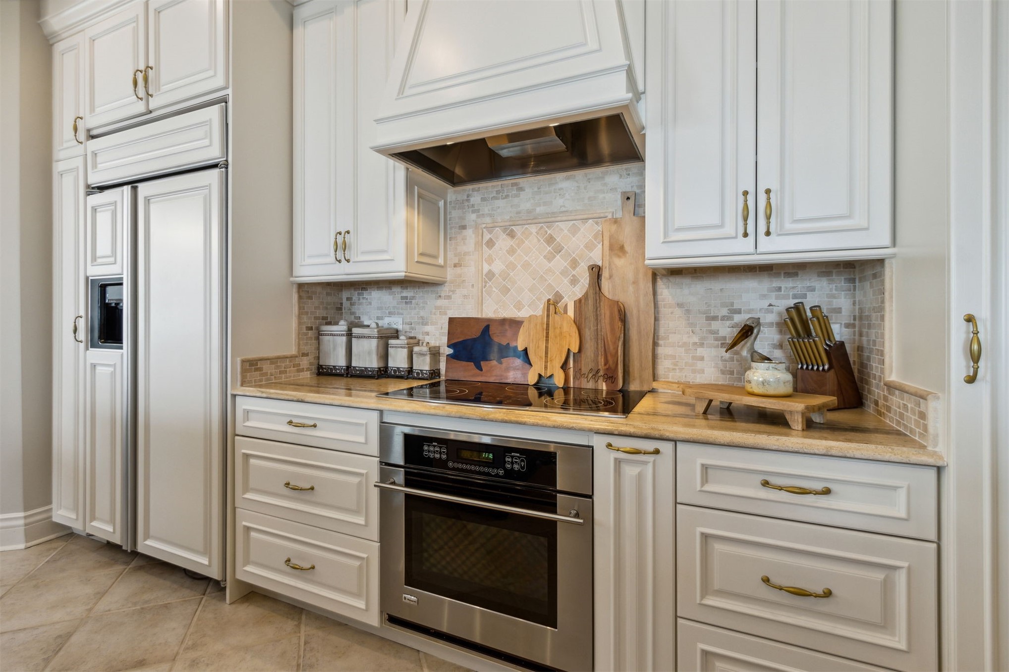 4682 CARLTON DUNES DRIVE 10