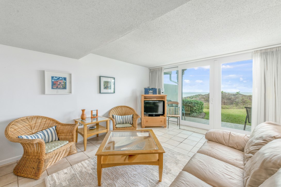 1007 CAPTAINS COURT DRIVE 1007