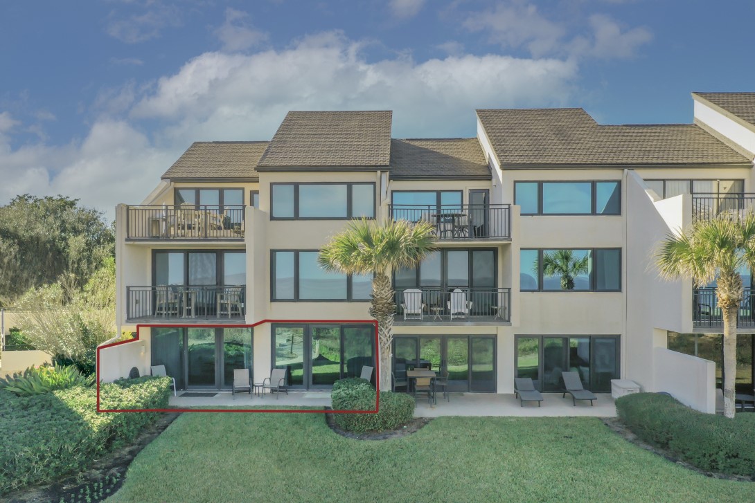 1007 CAPTAINS COURT DRIVE 1007
