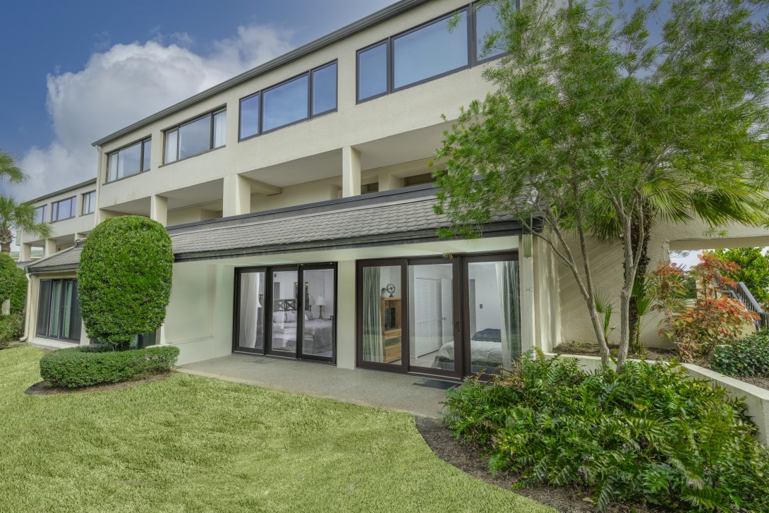 1007 CAPTAINS COURT DRIVE 1007