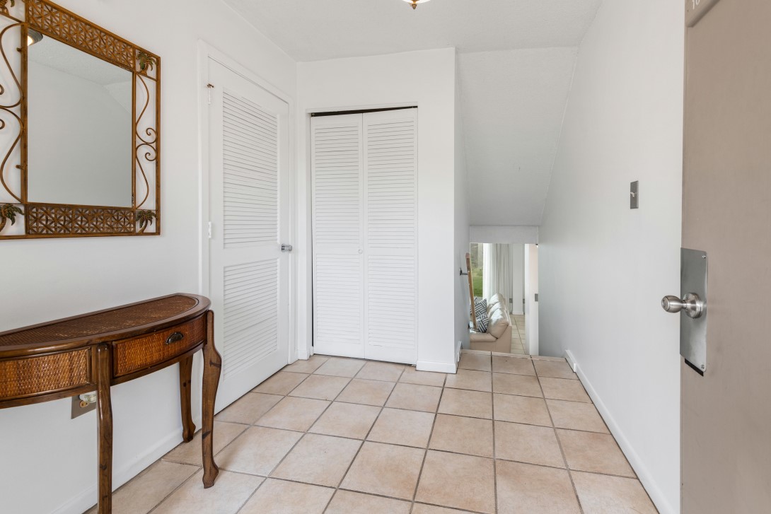 1007 CAPTAINS COURT DRIVE 1007