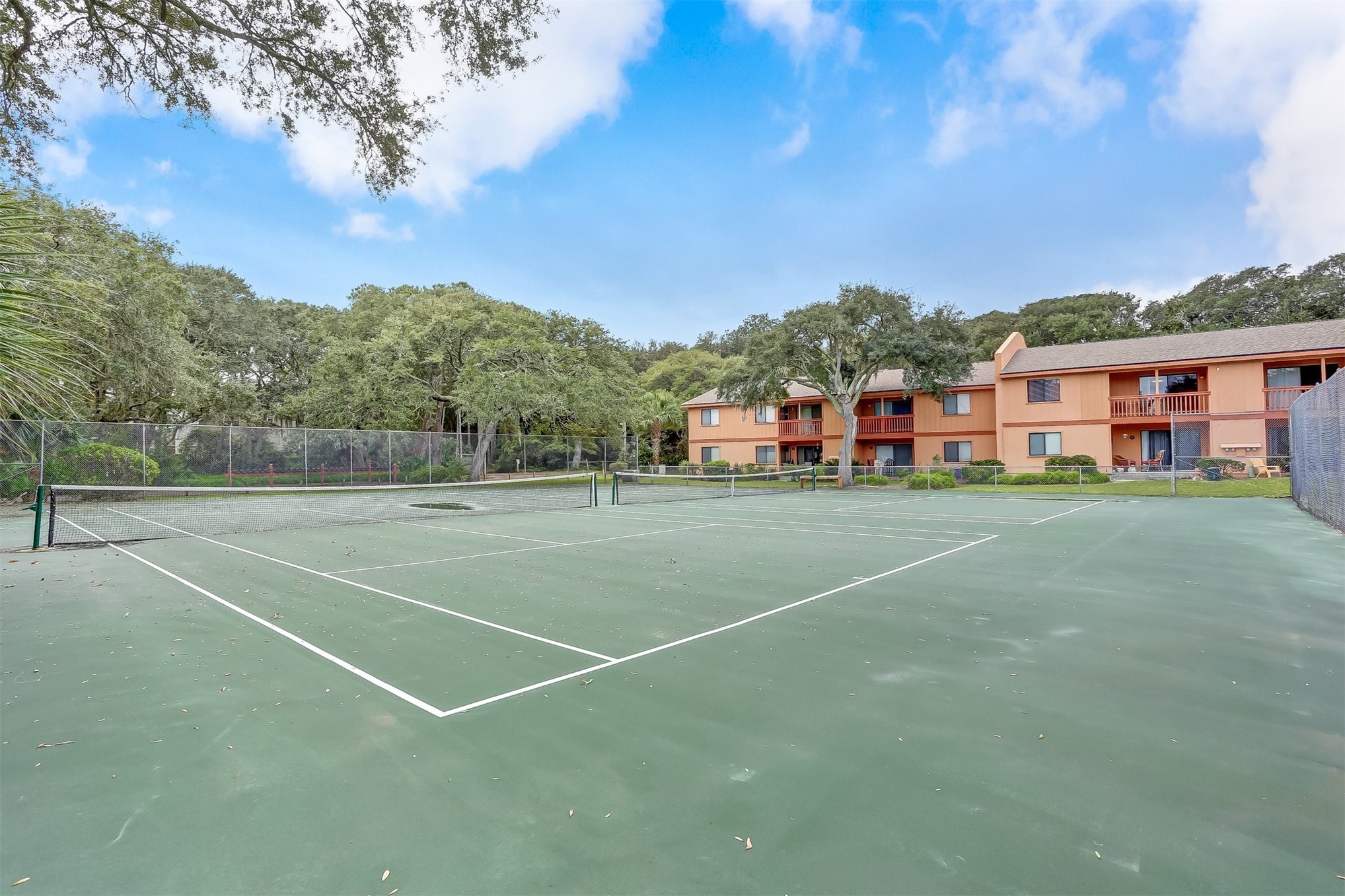 2700 MIZELL AVENUE 903