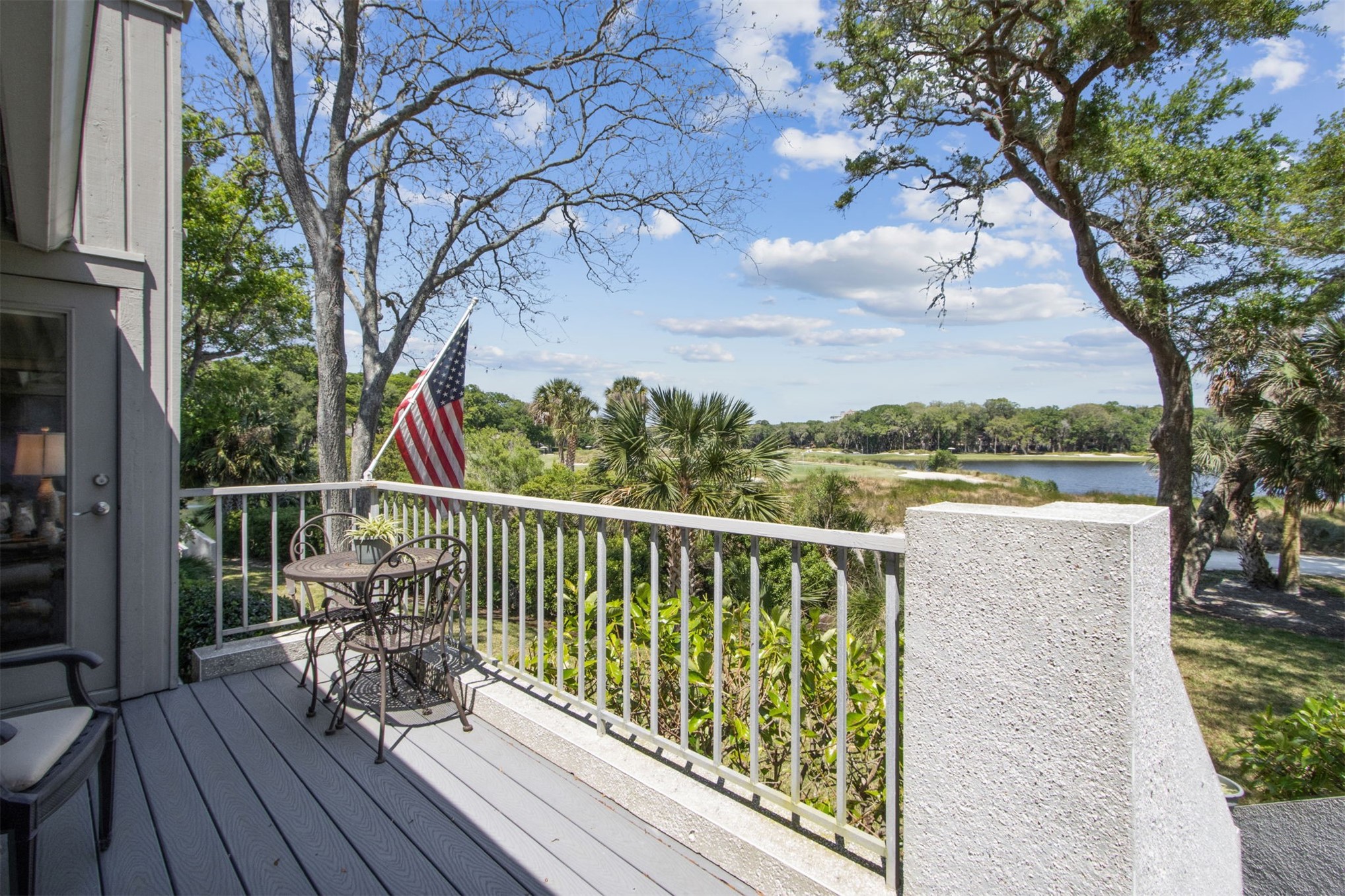 2413 BOXWOOD LANE
