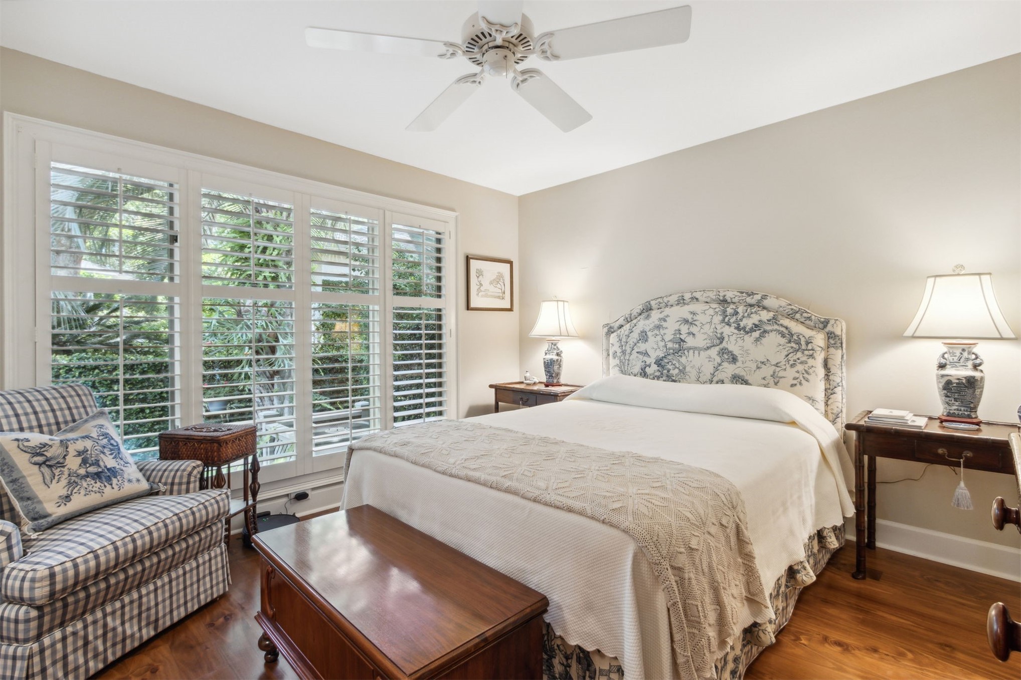 2413 BOXWOOD LANE