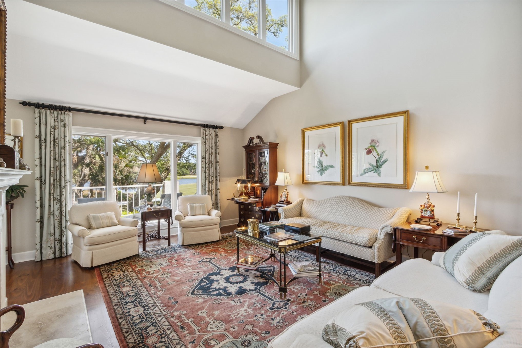 2413 BOXWOOD LANE